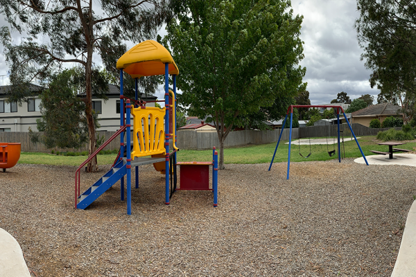 Morecombe Playspace - swings and playset