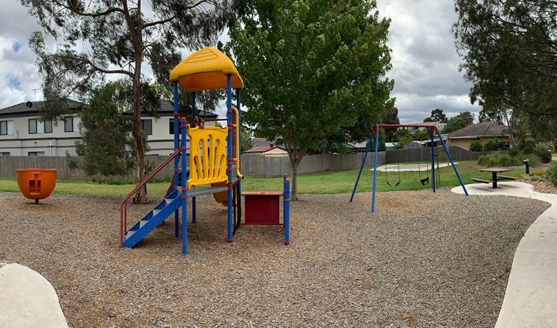 Morecombe Playspace - swings and playset